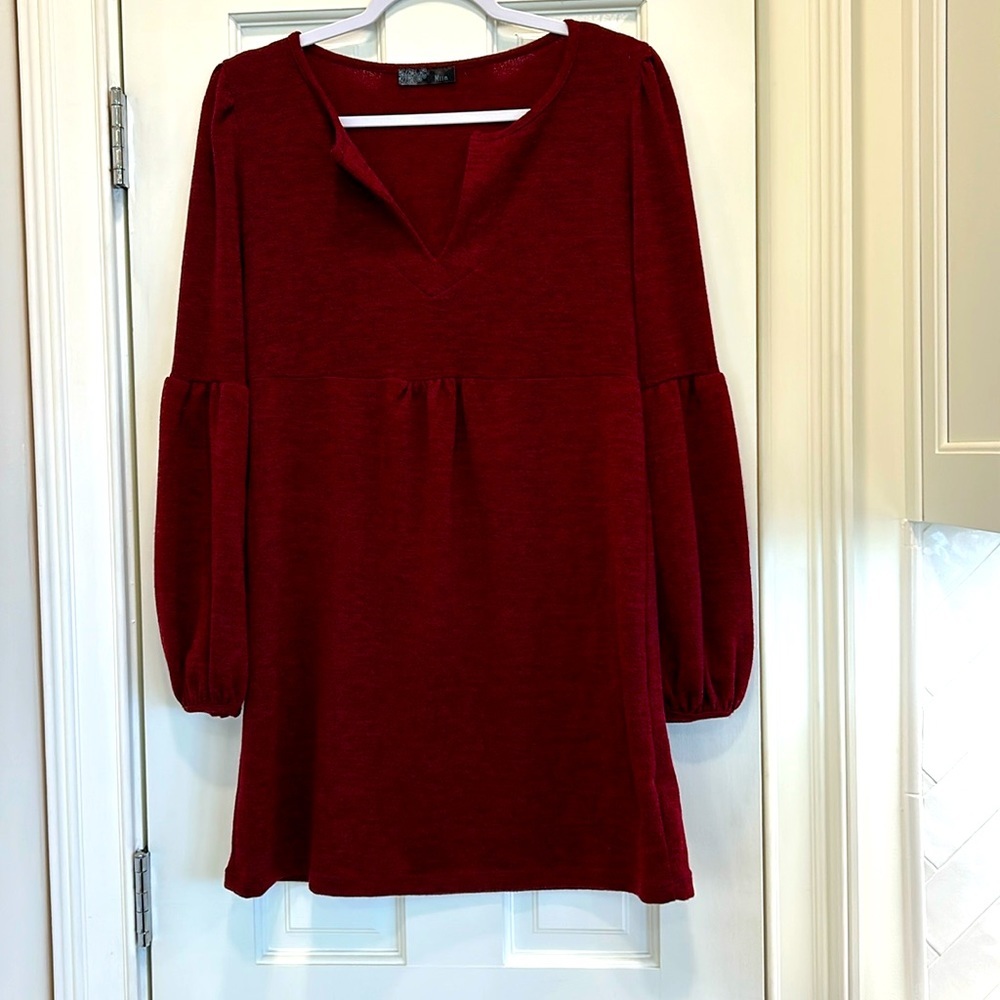 Miin Knit Burgundt Heathered Tunic or Mini Dress with Scoop V Neck Sz. M